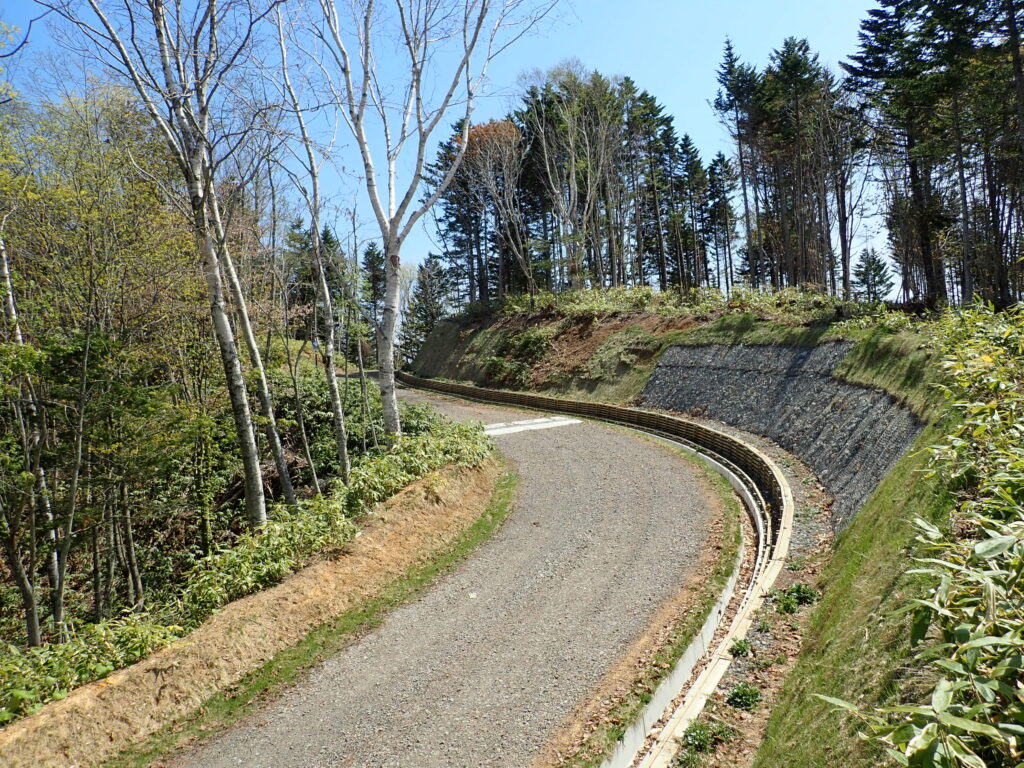令和4年度北海道民有林治山・林道写真コンクール(林道部門) 各賞 | 一般社団法人 北海道治山林道協会